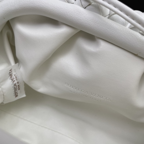 Replica Bottega Veneta BV AAA Quality Messenger Bags For Women #1144230 $122.00 USD for Wholesale