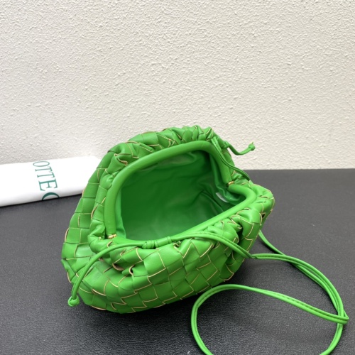 Replica Bottega Veneta BV AAA Quality Messenger Bags For Women #1144234 $122.00 USD for Wholesale