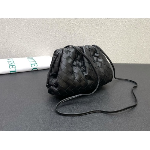 Replica Bottega Veneta BV AAA Quality Messenger Bags For Women #1144235 $122.00 USD for Wholesale