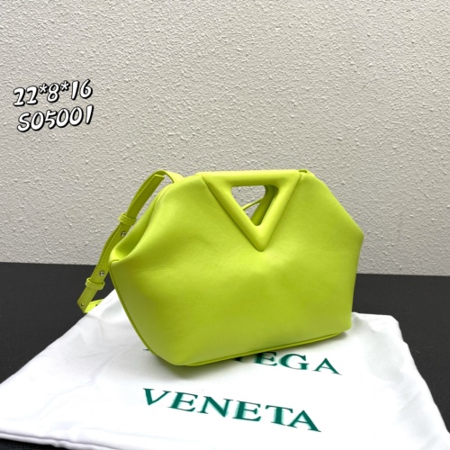 Replica Bottega Veneta BV AAA Quality Messenger Bags For Women #1144239 $105.00 USD for Wholesale