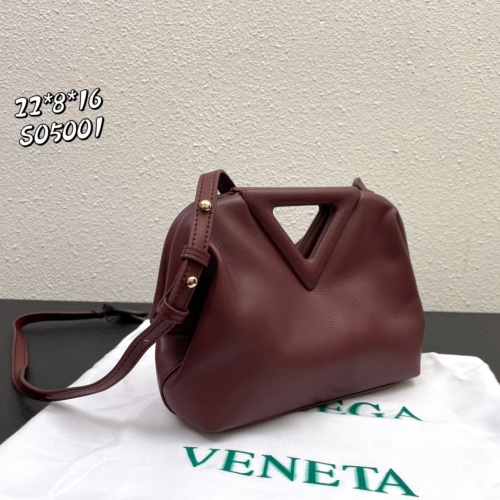 Replica Bottega Veneta BV AAA Quality Messenger Bags For Women #1144240 $105.00 USD for Wholesale