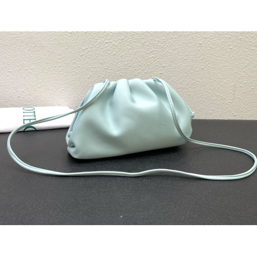 Replica Bottega Veneta BV AAA Quality Messenger Bags For Women #1144257 $100.00 USD for Wholesale