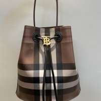 $125.00 USD Burberry AAA Quality Handbags For Women #1139939