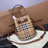 $108.00 USD Burberry AAA Quality Handbags For Women #1139947