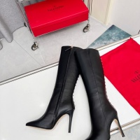 $140.00 USD Valentino Boots For Women #1141310