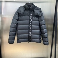 $160.00 USD Moncler Down Feather Coat Long Sleeved For Men #1141514