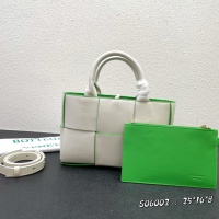 Bottega Veneta BV AAA Quality Handbags For Women #1144101