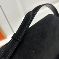$96.00 USD Celine AAA Quality Messenger Bags For Women #1144287
