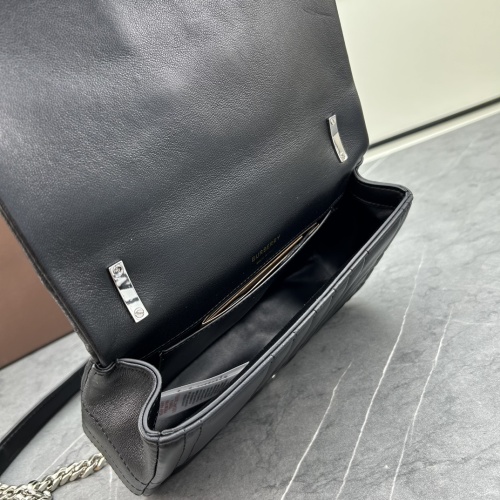 Replica Burberry AAA Quality Messenger Bags For Women #1144385 $190.00 USD for Wholesale