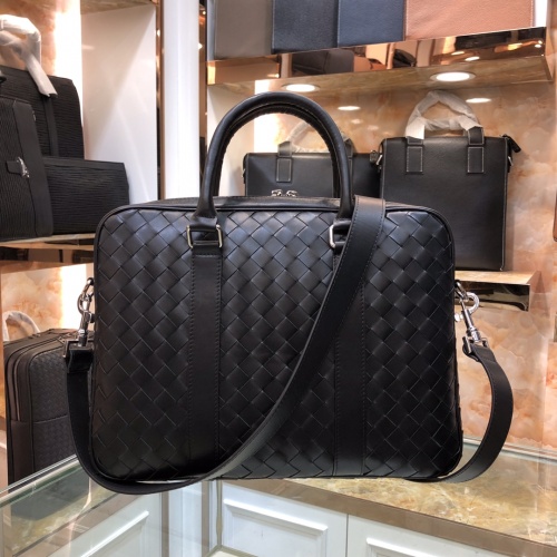 Replica Bottega Veneta AAA Man Handbags #1148298 $225.00 USD for Wholesale