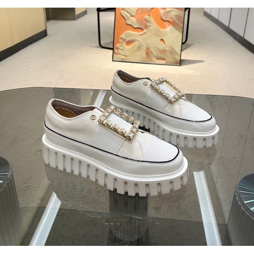Replica Roger Vivier Casual Shoes For Women #1148397 $100.00 USD for Wholesale