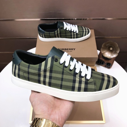 Replica Burberry Casual Shoes For Men #1149343 $80.00 USD for Wholesale