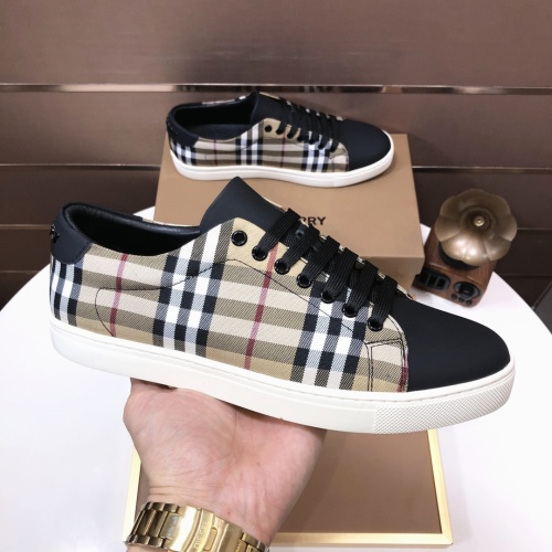 Replica Burberry Casual Shoes For Men #1149346 $80.00 USD for Wholesale