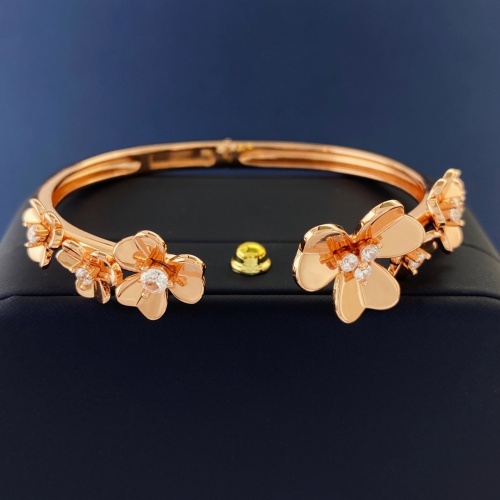 Replica Van Cleef &amp; Arpels Bracelets For Women #1153619, $39.00 USD, [ITEM#1153619], Replica Van Cleef &amp; Arpels Bracelets outlet from China