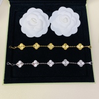 $42.00 USD Van Cleef & Arpels Bracelets For Women #1145462