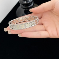$88.00 USD Van Cleef & Arpels Bracelets For Women #1145814