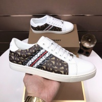 $80.00 USD Burberry Casual Shoes For Men #1149330