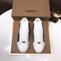$80.00 USD Burberry Casual Shoes For Men #1149330
