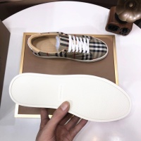 $80.00 USD Burberry Casual Shoes For Men #1149342