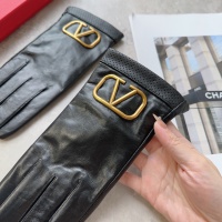 $52.00 USD Valentino Gloves For Women #1149888
