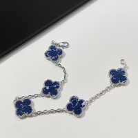 $39.00 USD Van Cleef & Arpels Bracelets For Women #1154327