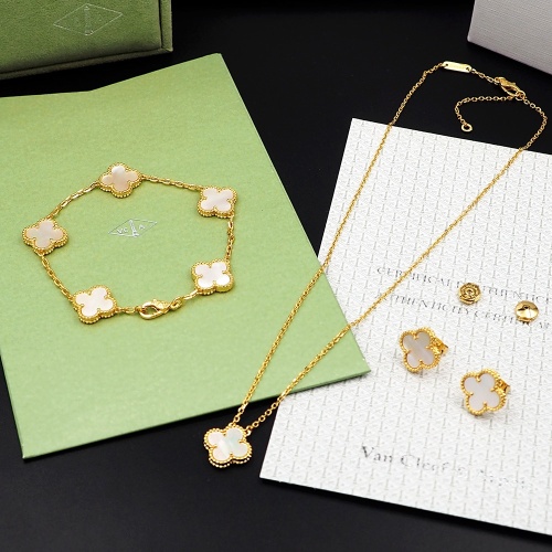 Replica Van Cleef &amp; Arpels Jewelry Set For Women #1154832, $60.00 USD, [ITEM#1154832], Replica Van Cleef &amp; Arpels Jewelry Set outlet from China