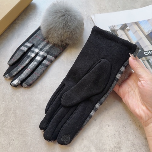 Replica Burberry Gloves #1154991 $40.00 USD for Wholesale
