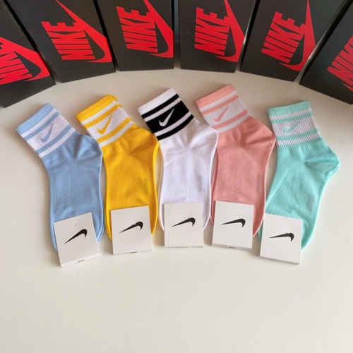 Replica Nike Socks #1158341, $29.00 USD, [ITEM#1158341], Replica Nike Socks outlet from China