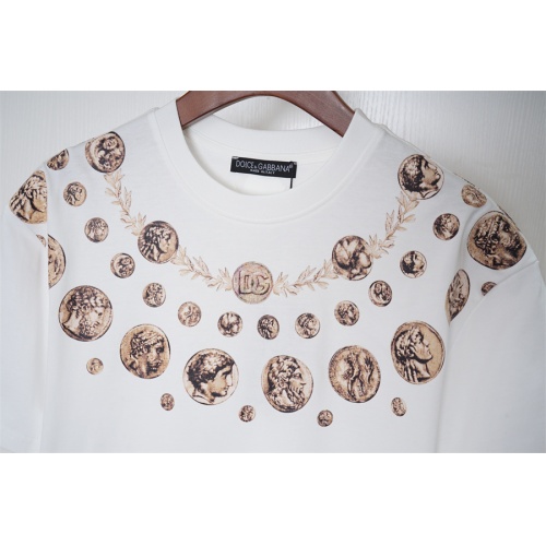 Replica Dolce & Gabbana D&G T-Shirts Short Sleeved For Unisex #1162301 $36.00 USD for Wholesale