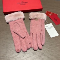 $39.00 USD Valentino Gloves For Women #1154978