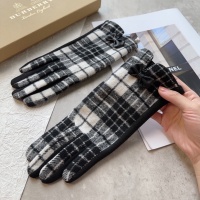 $38.00 USD Burberry Gloves For Women #1154984