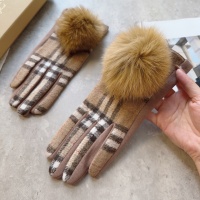 $40.00 USD Burberry Gloves #1154990