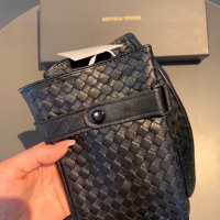 $76.00 USD Bottega Veneta BV Gloves For Men #1157865