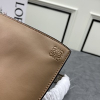$170.00 USD LOEWE AAA Quality Messenger Bags For Women #1158810