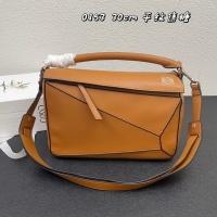 $98.00 USD LOEWE AAA Quality Messenger Bags For Women #1158892