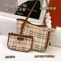 $88.00 USD Burberry AAA Quality Shoulder Bags For Women #1159598