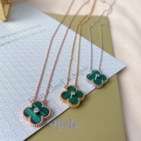$25.00 USD Van Cleef & Arpels Necklaces For Women #1161036