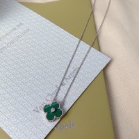 $25.00 USD Van Cleef & Arpels Necklaces For Women #1161037