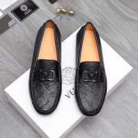 $72.00 USD Versace Leather Shoes For Men #1163653