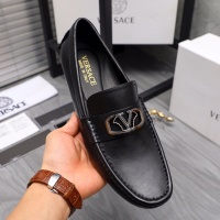 $72.00 USD Versace Leather Shoes For Men #1163839
