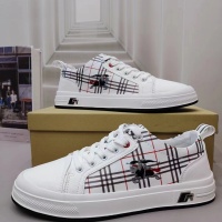 $80.00 USD Burberry Casual Shoes For Men #1163888