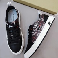 $80.00 USD Burberry Casual Shoes For Men #1163889