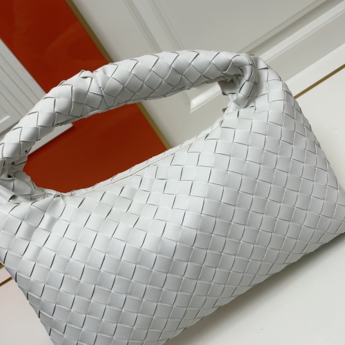 Replica Bottega Veneta BV AAA Quality Handbags For Women #1170905 $130.00 USD for Wholesale