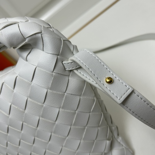 Replica Bottega Veneta BV AAA Quality Messenger Bags For Women #1170951 $98.00 USD for Wholesale