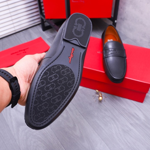 Replica Salvatore Ferragamo Leather Shoes For Men #1173675 $72.00 USD for Wholesale