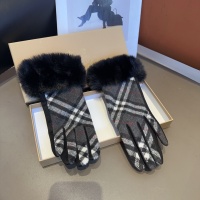 $40.00 USD Burberry Gloves For Women #1165506