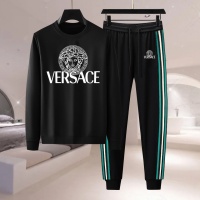 $88.00 USD Versace Tracksuits Long Sleeved For Men #1167183