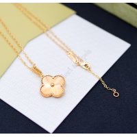 $17.00 USD Van Cleef & Arpels Necklaces For Women #1168379