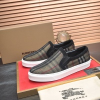 $76.00 USD Burberry Casual Shoes For Men #1173092