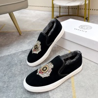 $72.00 USD Versace Casual Shoes For Men #1173295
